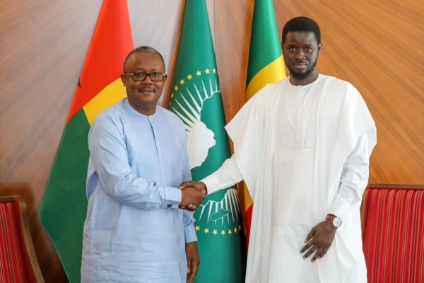 Senegalese leader, Faye, faces backlash for inviting Guinea-Bissau president, Embalo, to independence commemoration 50 groups slam Senegal's Faye for hosting Guinea-Bissau's Embaló at independence event, calling it a democratic betrayal.