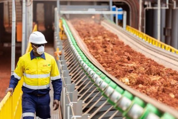 Guinea seizes $1B bauxite mine from UAE giant in historic resource grab