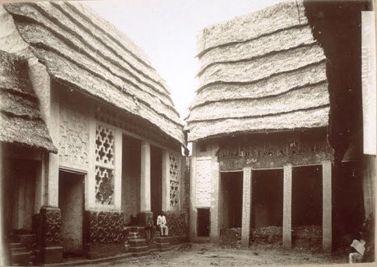 Council and king: the sophisticated political engine of the Ashanti empire Council and king: the sophisticated political engine of the Ashanti empire